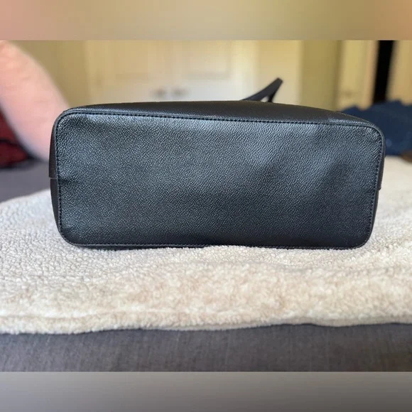 Kate Spade Classic Black Tote - Picture 4 of 5